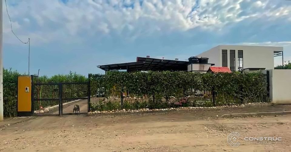 Vía de acceso – Parcelas Campestres San Miguel