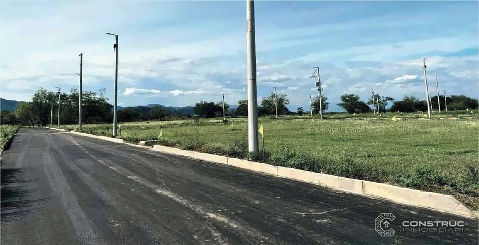 Vías pavimentadas – Urbanización Santorini Campestre